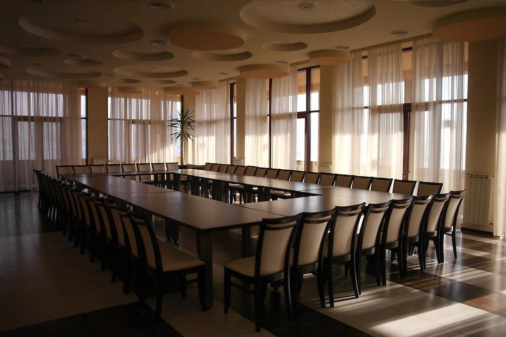 Akhtamar Hotel Cjsc Arzakan Exterior photo