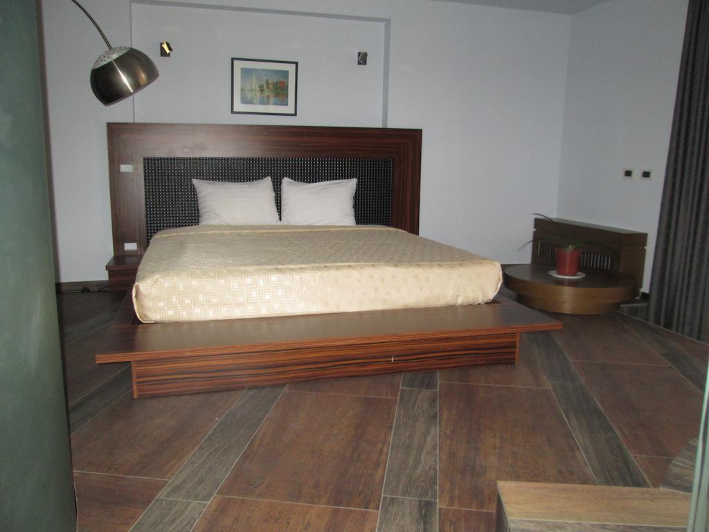 Akhtamar Hotel Cjsc Arzakan Room photo