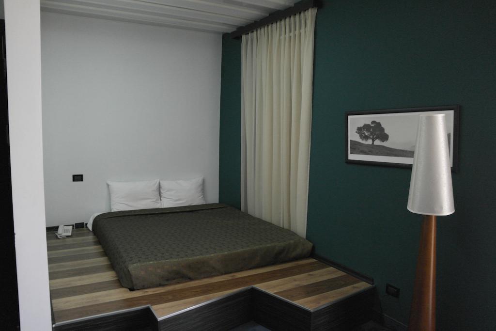 Akhtamar Hotel Cjsc Arzakan Room photo